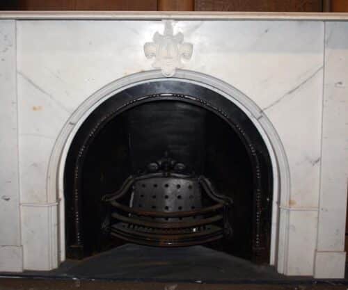 White stat Arched