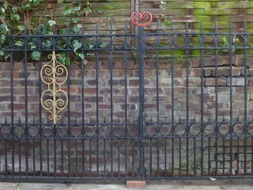 Pr drive gates