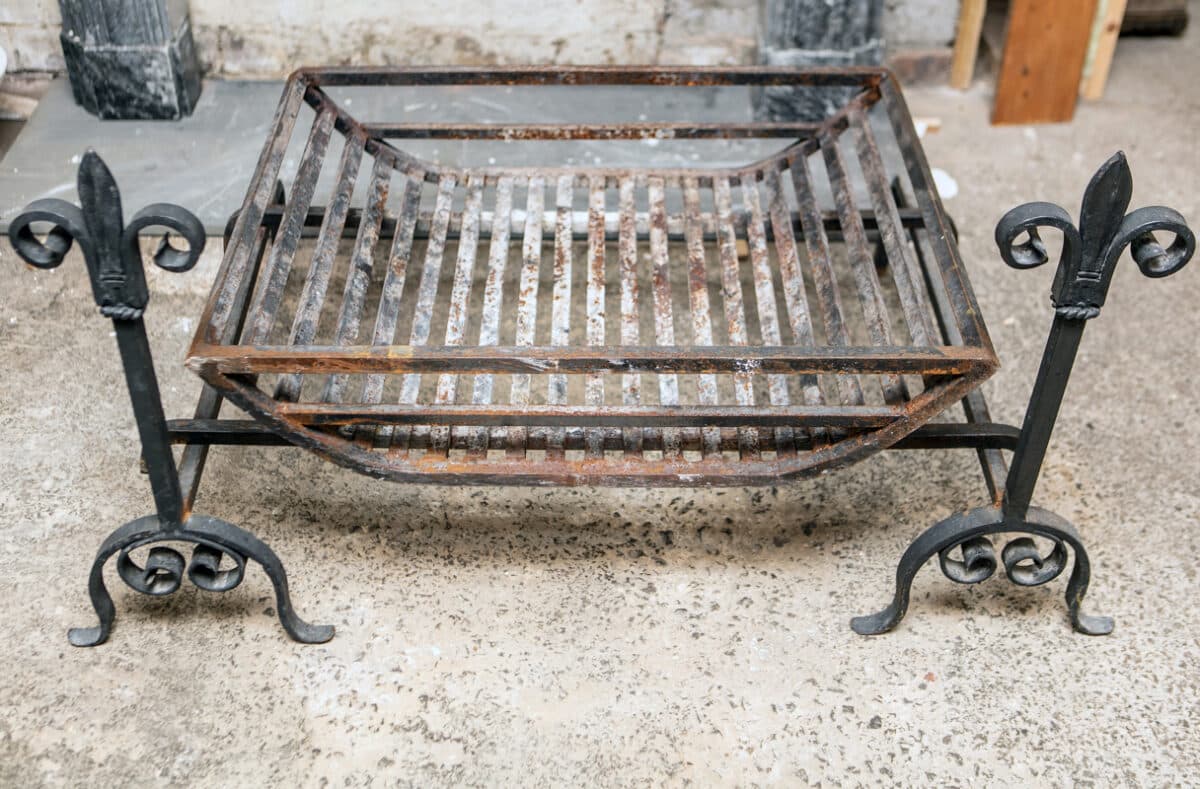 Large wrought iron dog basket